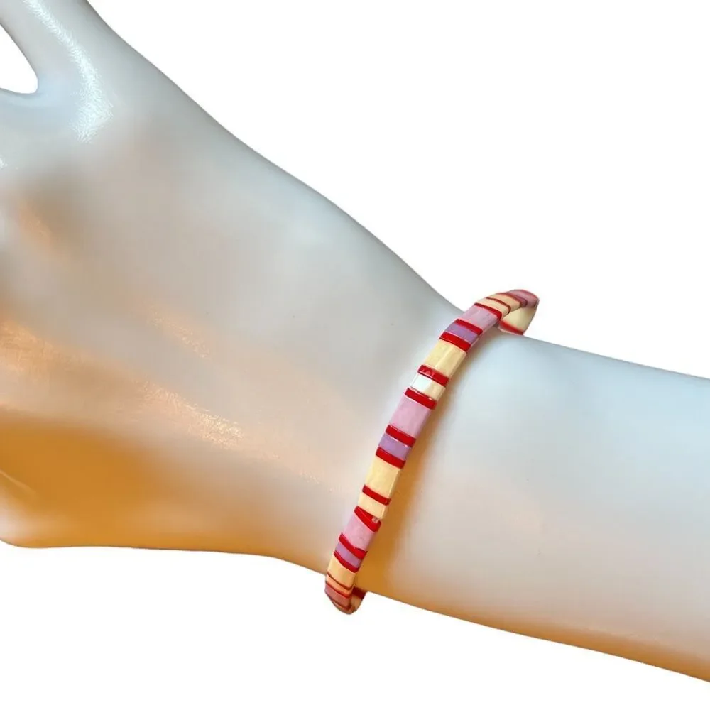 N/A comparable bracelets